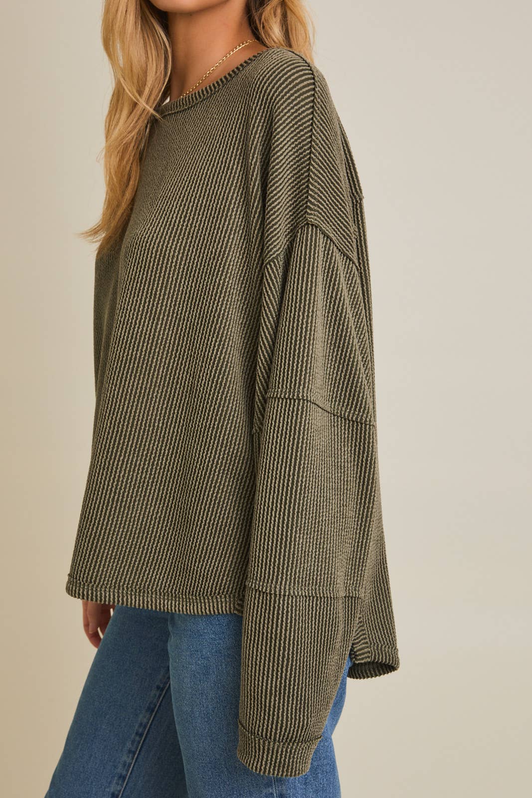 Round Neck Long Sleeve Cut Edge Detail Top