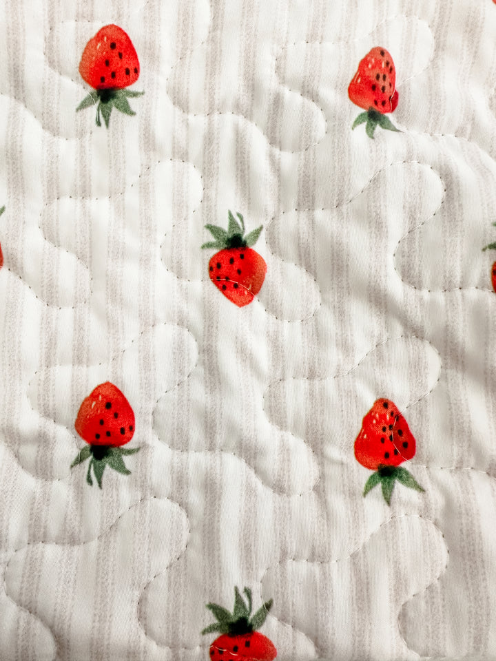 Strawberry Crush Quilted Hot Tools Bag