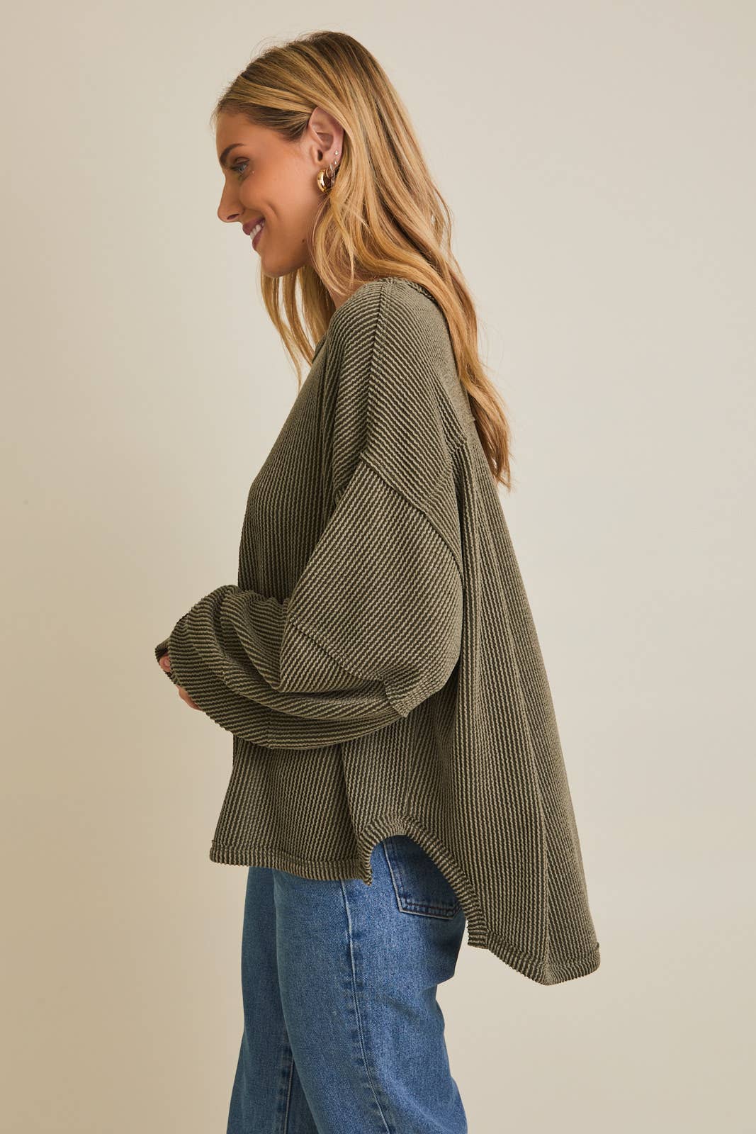 Round Neck Long Sleeve Cut Edge Detail Top