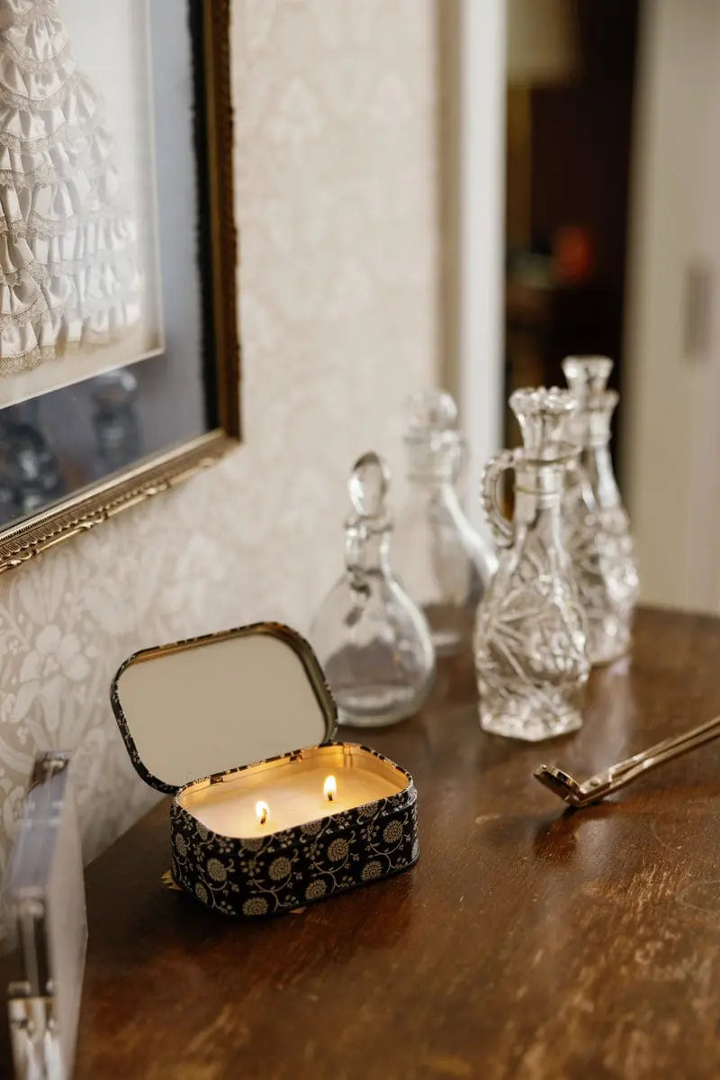 Black Fig & Olive Chérie Tin Candle