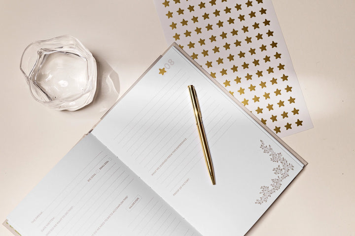 Our Bucket List Adventures: A Guided Journal For Couples