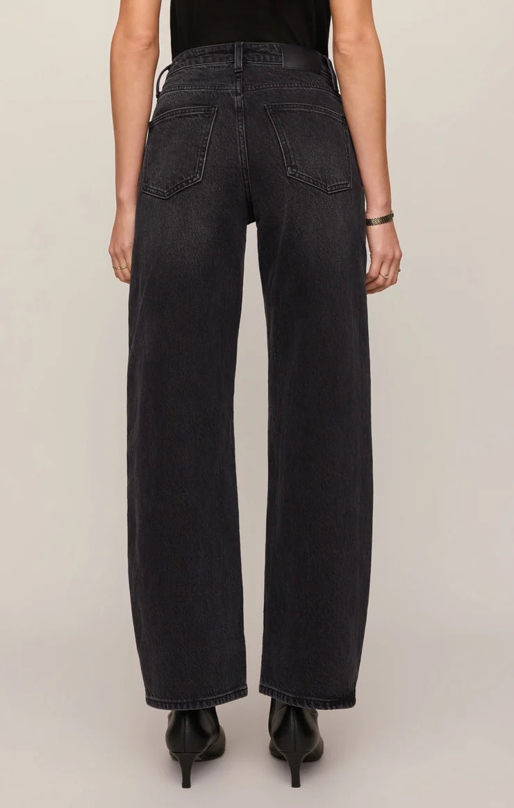 The Show Off High Rise Bowed Leg Pant Nocturn