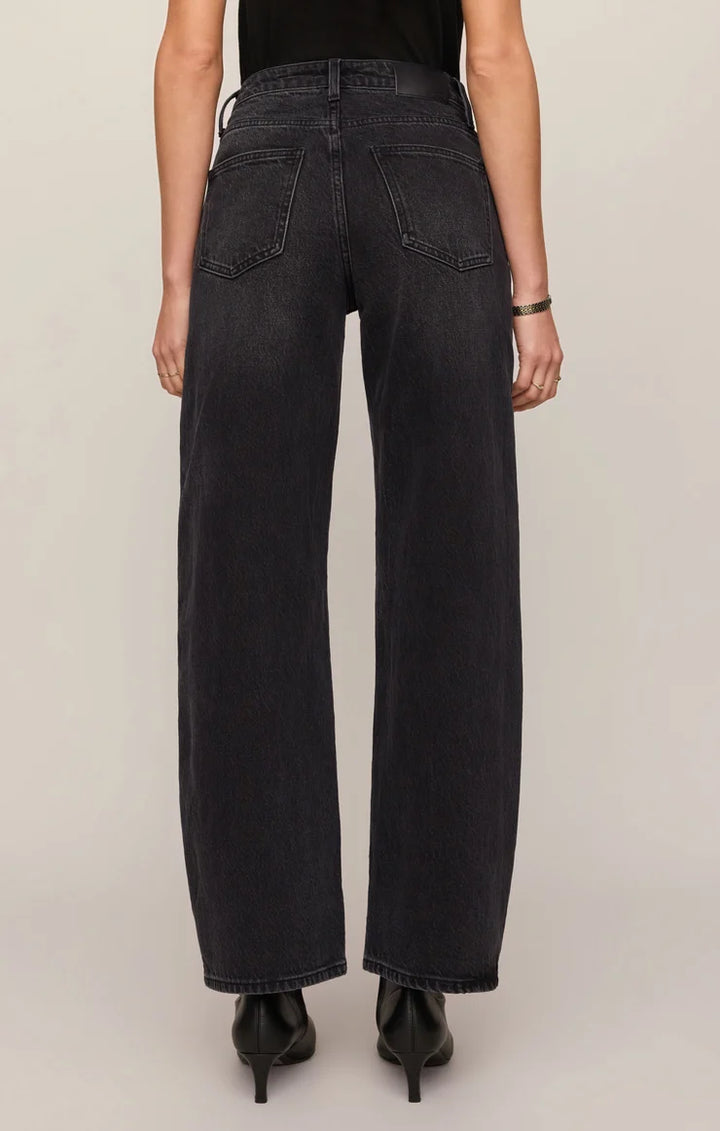 The Show Off High Rise Bowed Leg Pant Nocturn