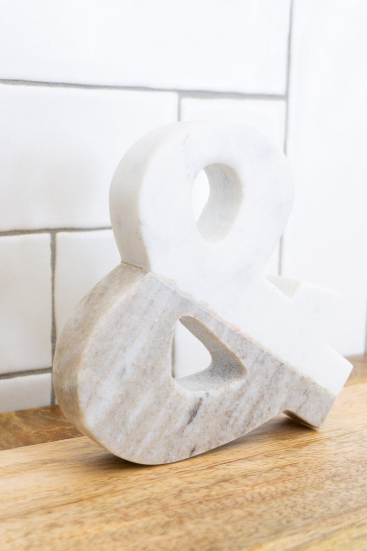 Marble Ampersand