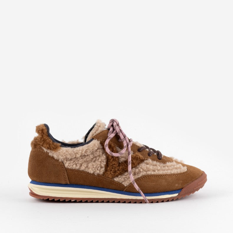 Devin Sneakers