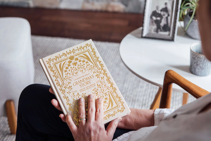 Grandma's Story: A Keepsake Journal