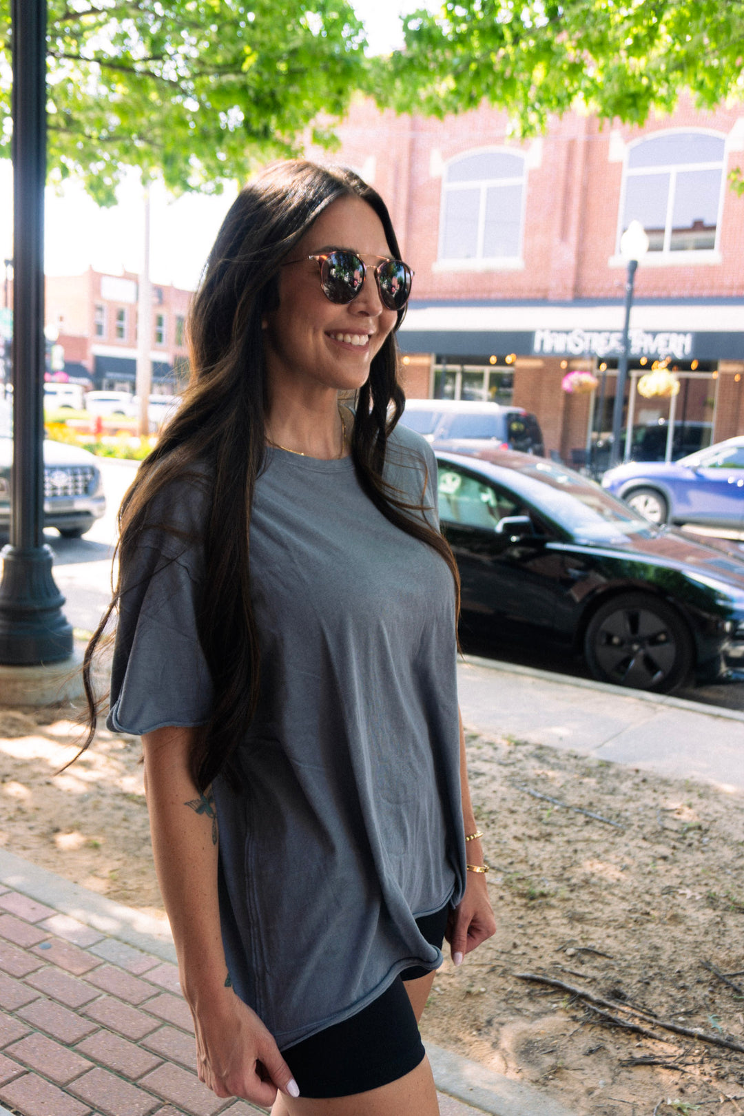 Nina Tee