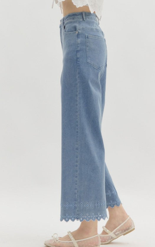 Embroidered Floral Demin Jeans